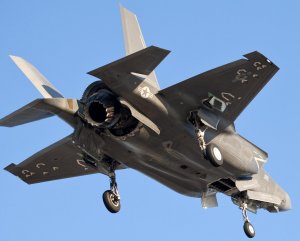Трата времени. Американские военные эксперты назвали первое боевое применение истребителя пятого поколения F-35 бессмысленным