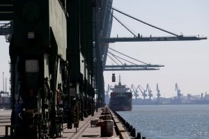 Reuters сообщило о прекращении поставок нефти из США в Китай