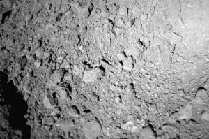 Японцы посадили маскота на астероид