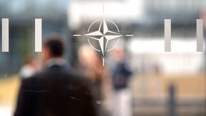 Главу Минобороны Украины не пустили на встречу министров стран НАТО