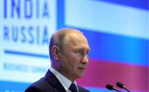 Песков рассказал о планах Путина на 66-й день рождения 7 октября. Сильвио Берлускони уже «едет к своему другу Владимиру Путину»