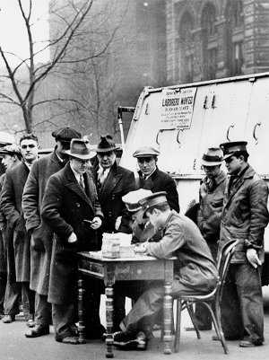 [США: $21,615 трлн] МВФ предупреждает: мировая экономика на грани новой финансовой паники