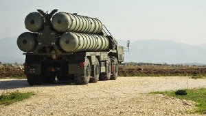 Трамп пообещал ответить на покупку Индией С-400