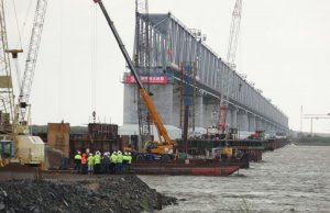 Китай достроил свою часть моста через Амур. Российская сторона сроки постоянно сдвигает