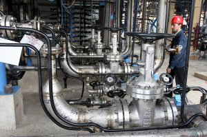 Россия перекрыла реэкспорт топлива из Белоруссии на Украину