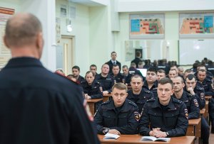 Полицейские в России все чаще кончают с собой