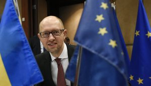 Суд в Киеве постановил завести уголовное дело против Яценюка