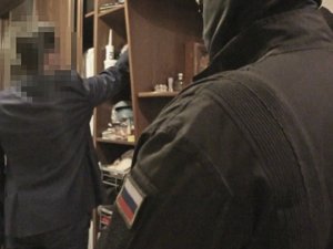 Установлены лица, предоставившие информацию о Петрове и Боширове