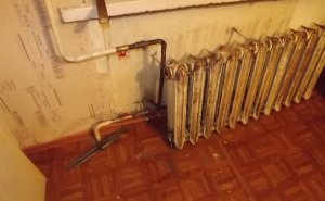 В Якутии в кипятке погиб задержанный, пристегнутый к батарее полицейским