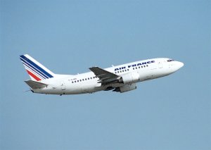 [Как фанера над Парижем] Стало известно, почему самолет Air France не пустили в Россию и он вернулся в Париж