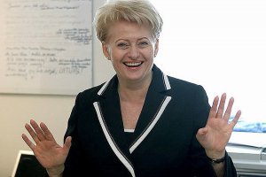 Литва вводит продуктовые карточки