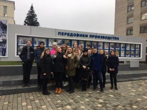 В рамках акции «Неделя в профессии» кировские школьники побывали с экскурсиями на предприятиях
