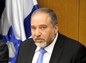 Министр обороны Израиля Либерман объявил об отставке
