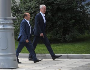 Без страха и стеснения: вице-мэр Москвы Бирюков отдает многомиллионные контракты родным