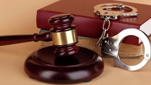 Два года лишения свободы условно  (В Крыму вор проник в чужую квартиру, надел шорты хозяина и вынес гантели)