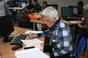 В ПРАВИТЕЛЬСТВЕ ЗАДУМАЛИСЬ над индексацией пенсий работающим пенсионерам-инвалидам