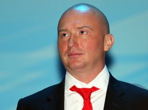 Политолог оценил шикарные фото сына Жириновского из США: "Скомпрометировал себя". После негативных комментариев пользователей соцсетей Игорь Лебедев удалил следы пребывания за океаном