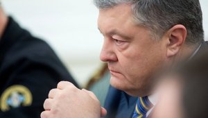 Порошенко внес в Раду проект о расторжении договора о дружбе с Россией