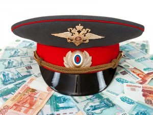 В Москве за взятку в 15 млн рублей задержаны двое полицейских