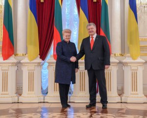 Литва ввела санкции против России