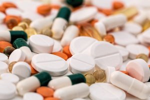 Проверка Росздравнадзора подтвердила проблемы с выдачей льготных лекарств в Кировской области