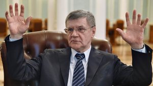 Чиновника Ространснадзора уволили за 66 автомобилей его супруги - генпрокурор Юрий Чайка — о противодействии коррупции