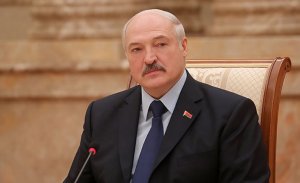 Лукашенко рассказал, почему не пользуется айфоном