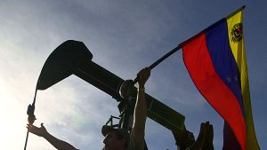 Живущий в Каракасе россиянин рассказал о стоимости бензина в Венесуэле