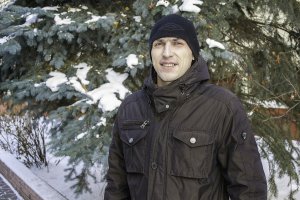 Тюменец спас из горящего дома трех малолетних детей