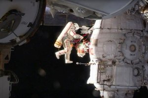 Пока Россия пробивает и затыкает дыры, Китай и США покоряют космос