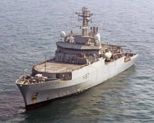 The National Interest: Британия отправила запугивать Россию корабль, вооруженный хуже украинских катеров
