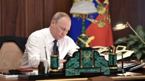 Путин подписал закон о взаимном признании образования с Абхазией