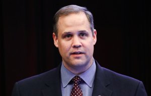 Глава NASA заявил, что отменил приглашение Рогозину из-за позиции сенаторов
