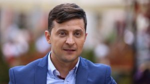 У центрі Києва силовики штурмують офіс Зеленського: відео