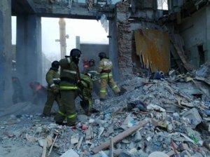 Взрыв в Магнитогорске: эксперт предостерег россиян от установки стеклопакетов