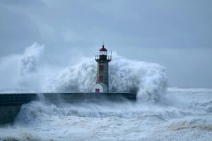 Почему сила морских волн каждый год вырастает на 1 КВт/м