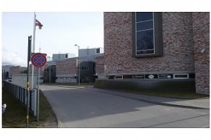 Латвия:  В Лиепае между латышскими и русскоговорящими школьниками началась, возможно, националистическая "война"