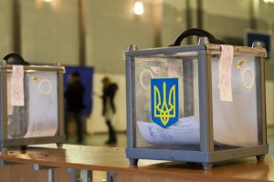 Предвыборные технологии: "кибератака" России спасет Порошенко от поражения