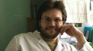 Бывший пациент психбольницы, расчленивший человека и выпивший его кровь, купил диплом и стал врачом