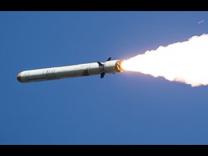 Путин одобрил создание наземной гиперзвуковой ракеты средней дальности