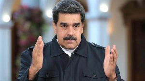 Мадуро выступил за проведение досрочных парламентских выборов