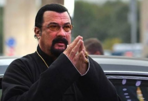 Стивен Сигал попросил предоставить ему жильё в Краснодарском крае