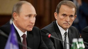 Кремль встревожен информацией об уголовном деле против Медведчука