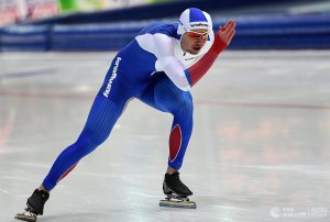 Конькобежец Павел Кулижников — первый в истории России трехкратный чемпион мира в спринте