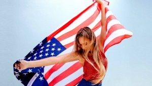 Гражданка США восторгается Россией и считает её второй родиной