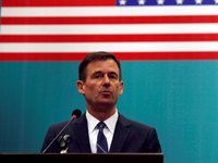 Замгоссекретаря США Хейл встречался с ведущими кандидатами в президенты Украины, где разъяснял позицию Вашингтона по украинским выборам
