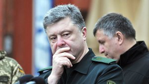 Порошенко заявил, что отправляется в Донбасс