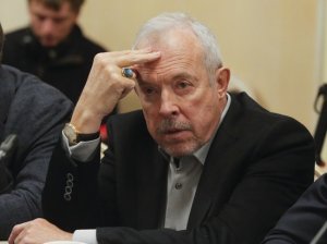 Макаревич оскорбил россиян за лозунг "Крым наш"  (Артист раскритиковал поклонников за поддержку итогов референдума на полуострове)