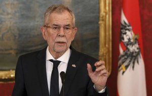 Президент Австрии заявил, что Европа не должна "танцевать под дудку" Трампа