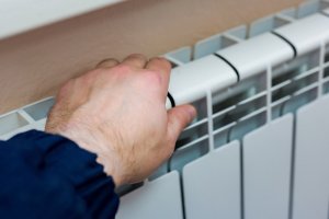 В Москве мужчина чуть не умер, прикоснувшись к батарее